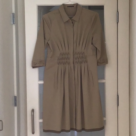 Elie Tahari Tan Pleated Dress - Picture 2 of 7